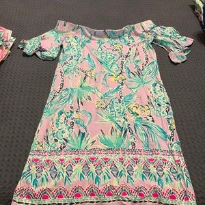 Lilly - women’s off the shoulder dress. Size small